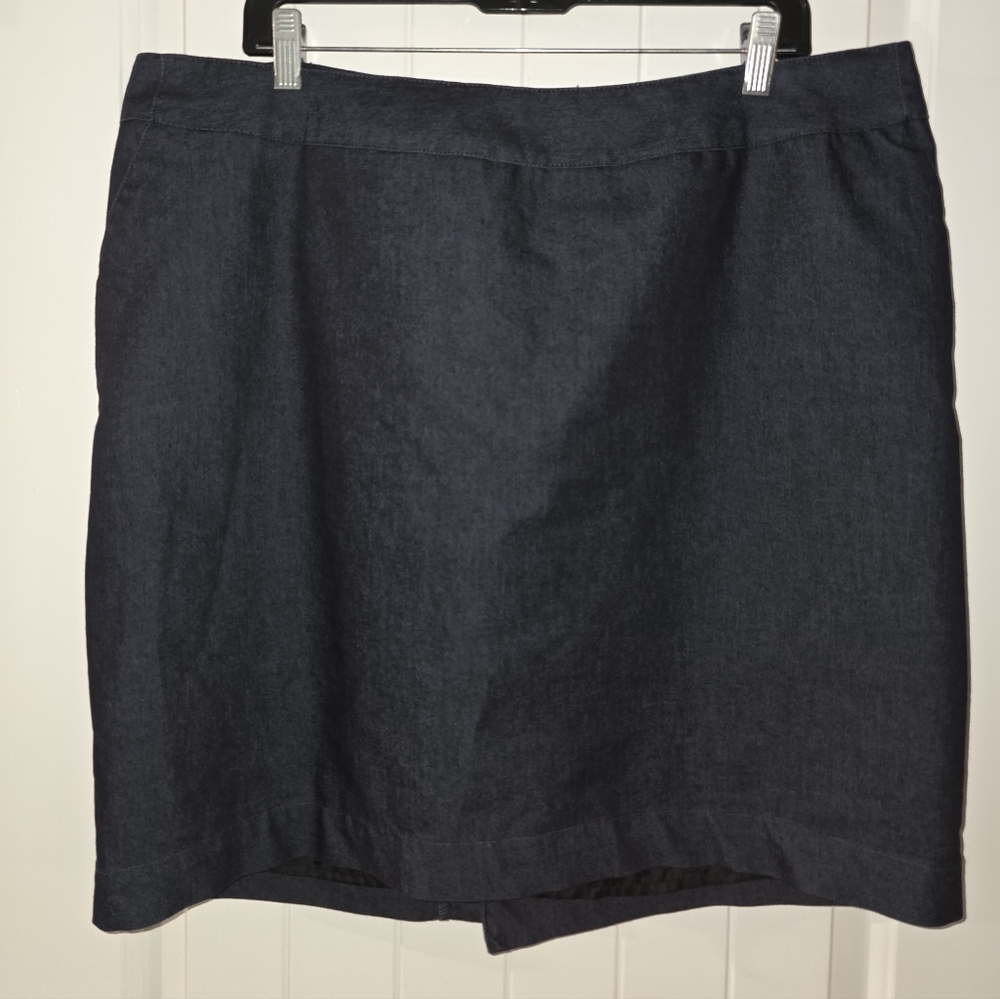 Merona Dark Blue Above Knee Skirt With Back Zipper Size 18